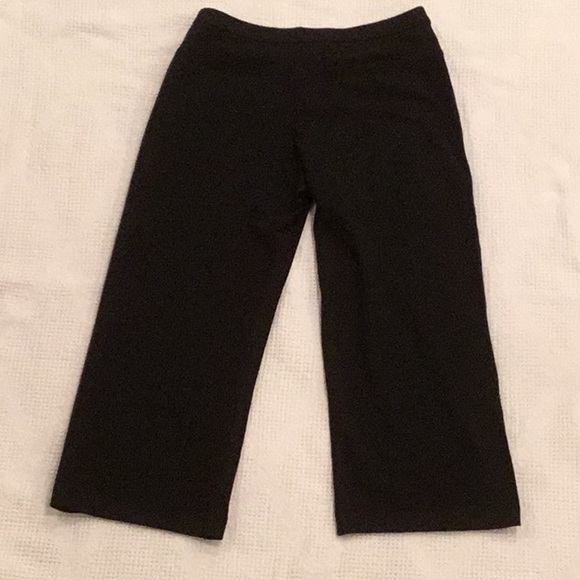 NIKE CAPRI’S - Picture 4 of 5